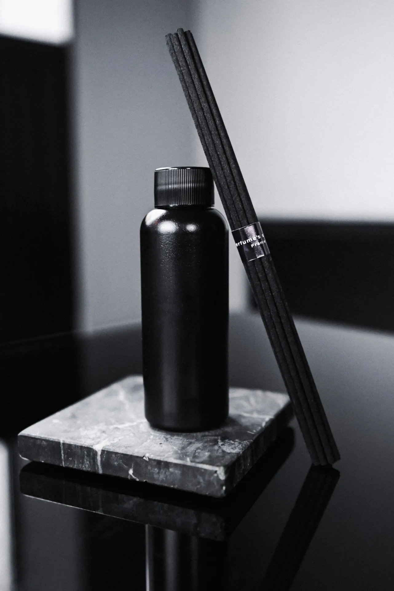 Рефил для аромадиффузора "Black pepper" + комплект фибровых палочек, 100 ml
